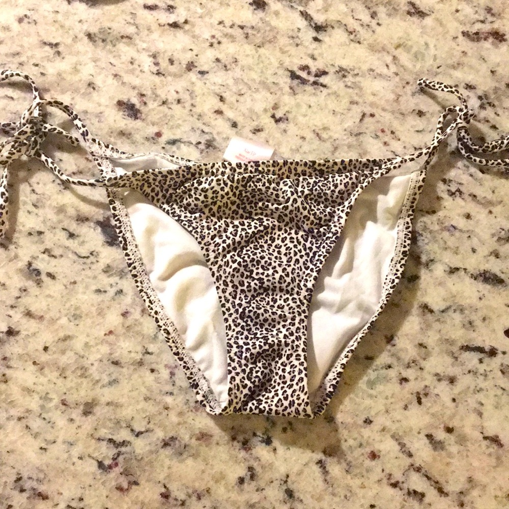 Cheetah bikini bottoms